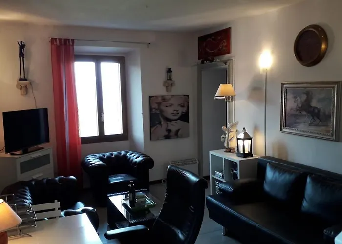 With View - Italy Lägenhet